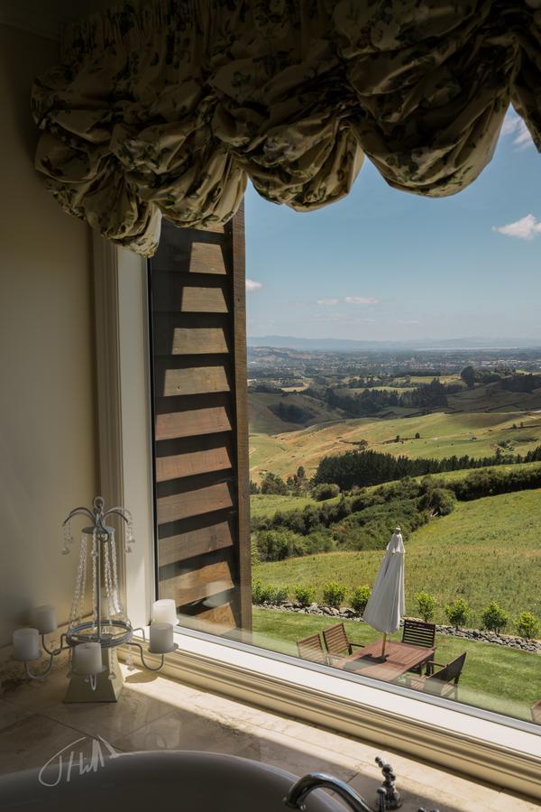 Eagle Ridge Lodge Tauranga Exteriör bild
