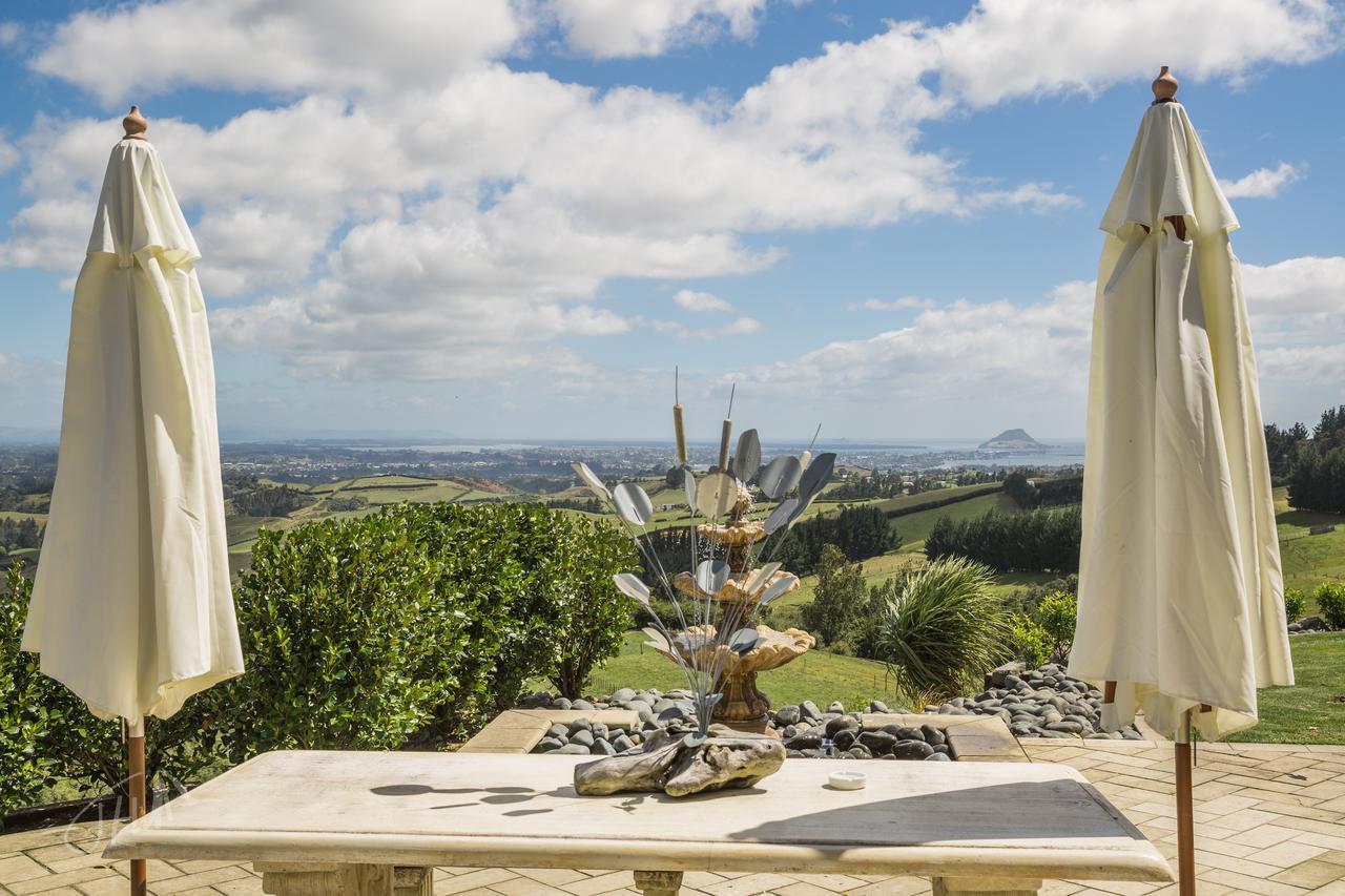 Eagle Ridge Lodge Tauranga Exteriör bild