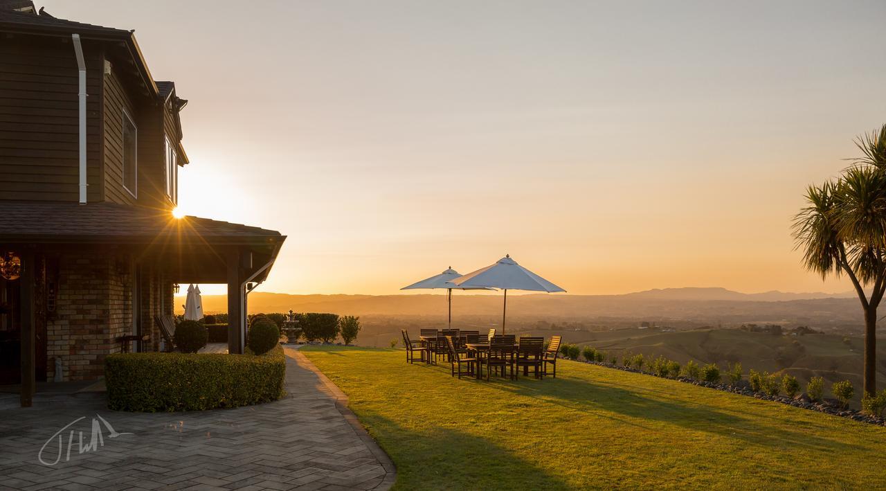 Eagle Ridge Lodge Tauranga Exteriör bild